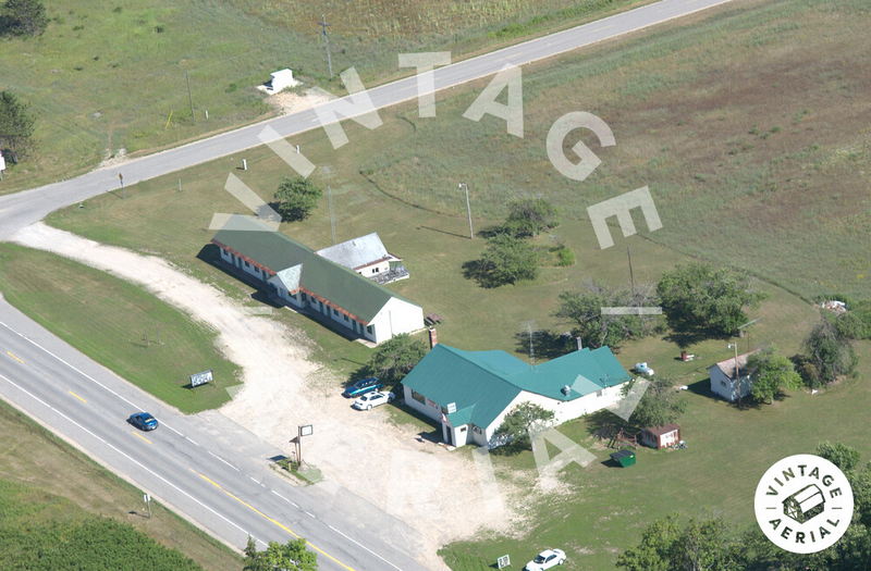 Airport Motel - 2003